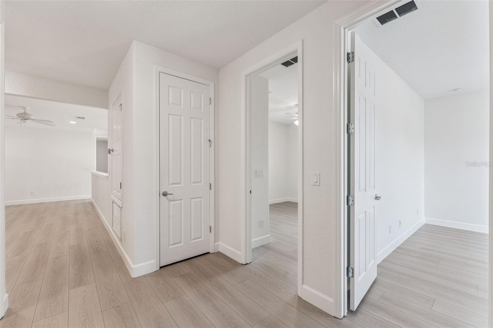 POINT CYPRESS - Residential Lease