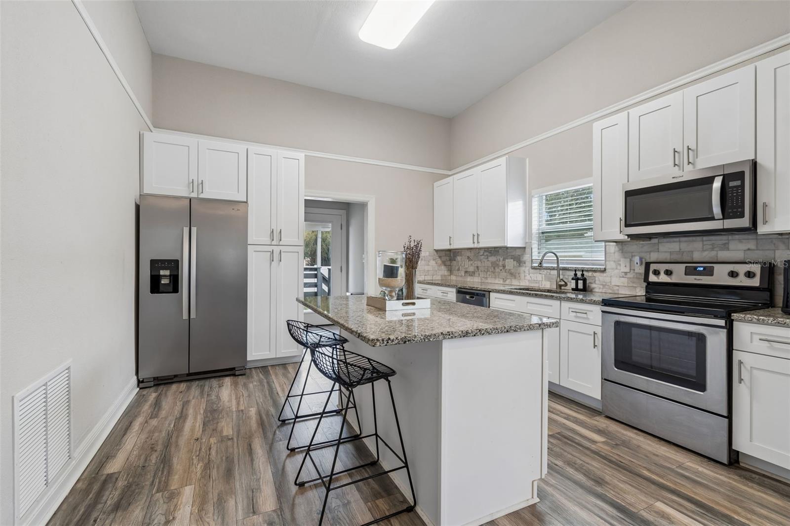 DREWS JOHN H SUB BLKS 1 TO 10 - Residential