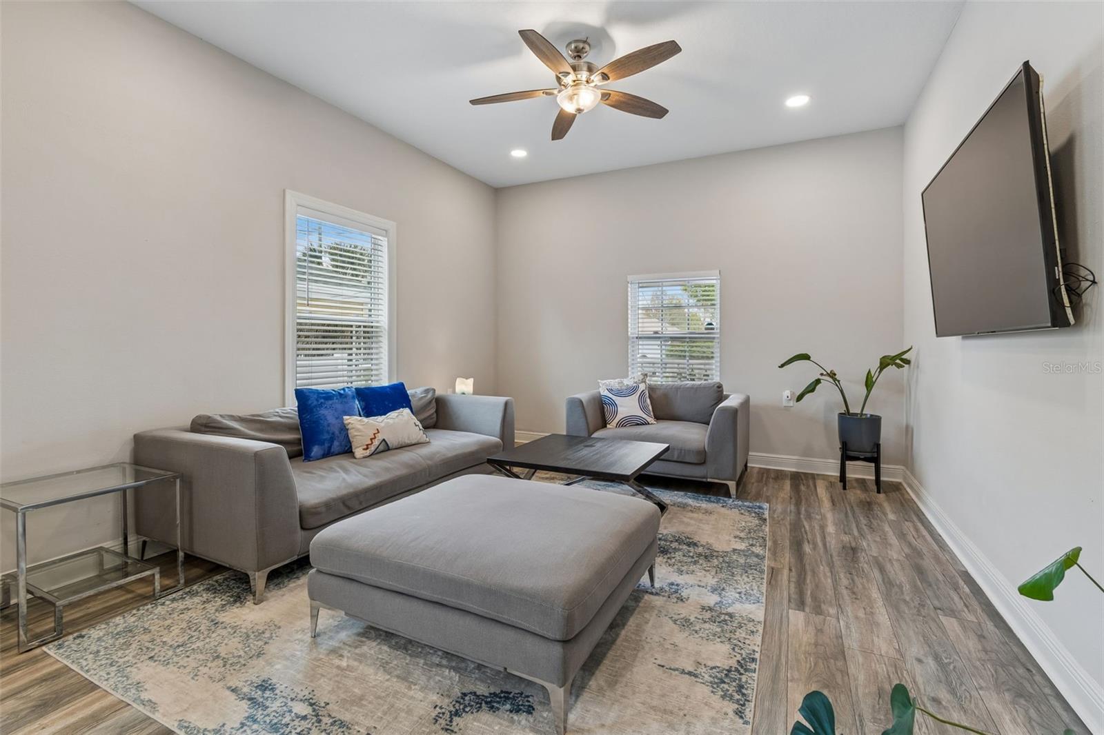 DREWS JOHN H SUB BLKS 1 TO 10 - Residential