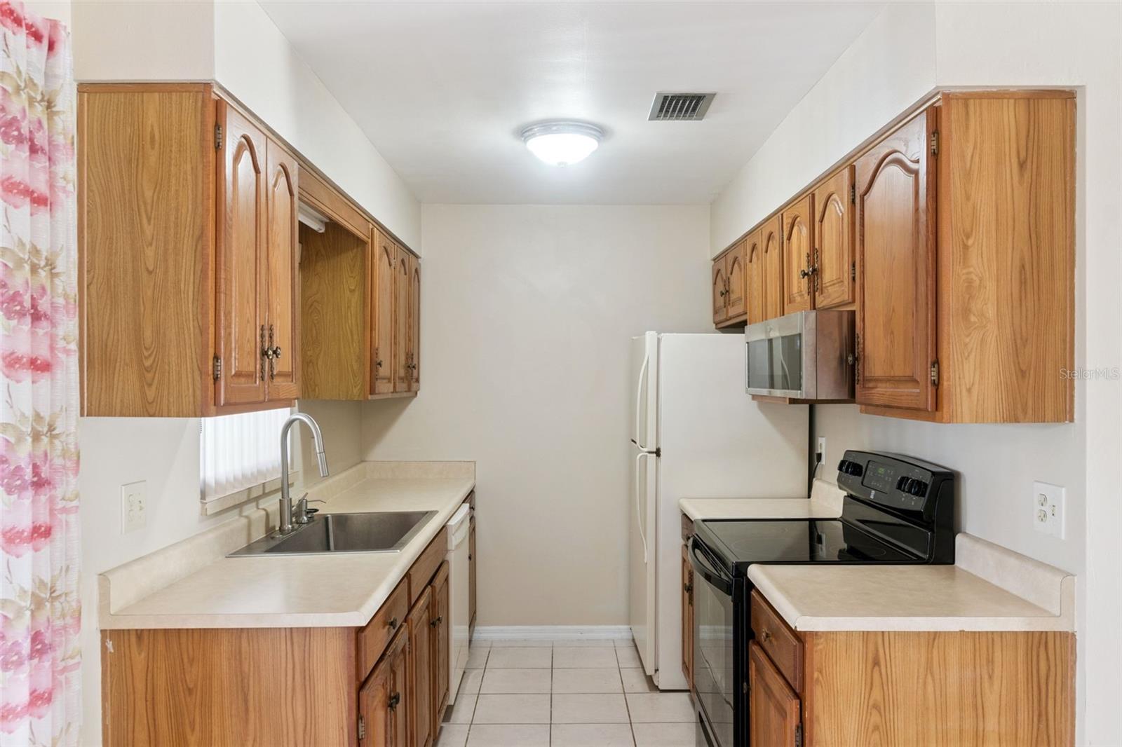 SUMMIT CHASE VILLAS PH 01 - Residential