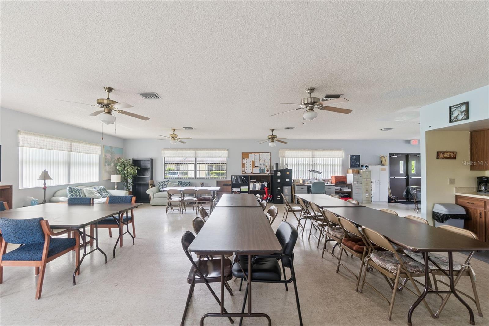 SUMMIT CHASE VILLAS PH 01 - Residential