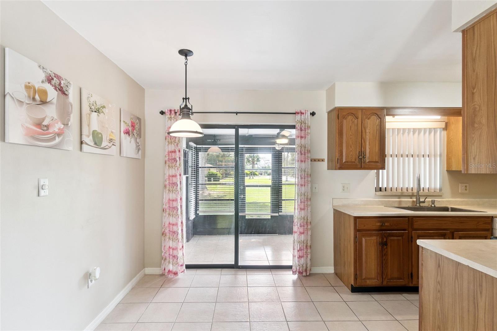 SUMMIT CHASE VILLAS PH 01 - Residential