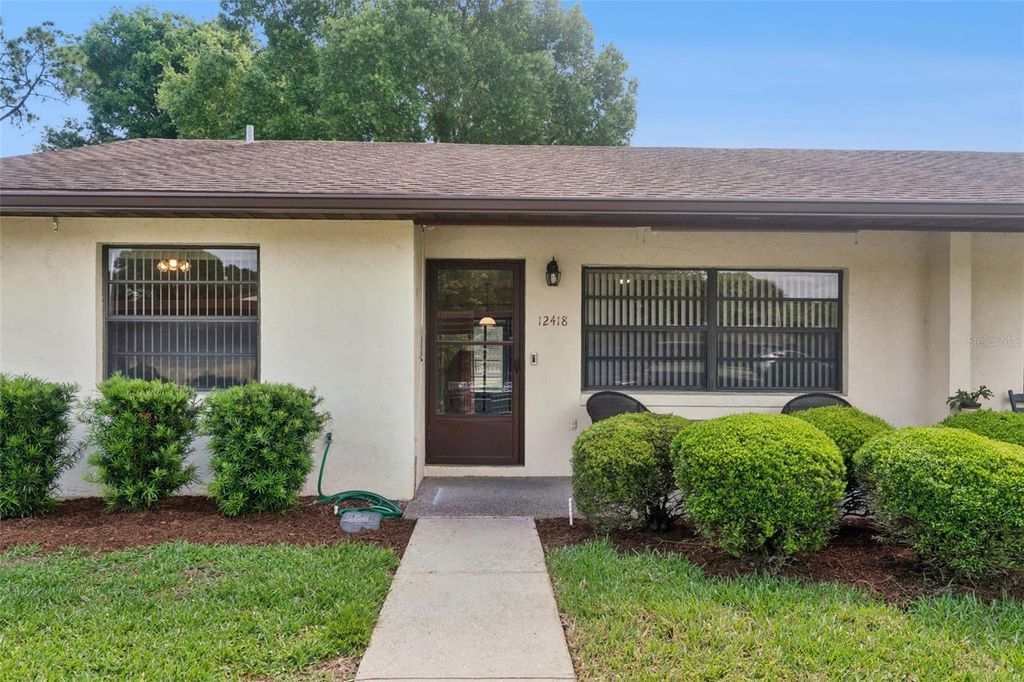 Photo of 12418 Orangewood Circle, Tavares, FL 32778 (MLS # G5111062)