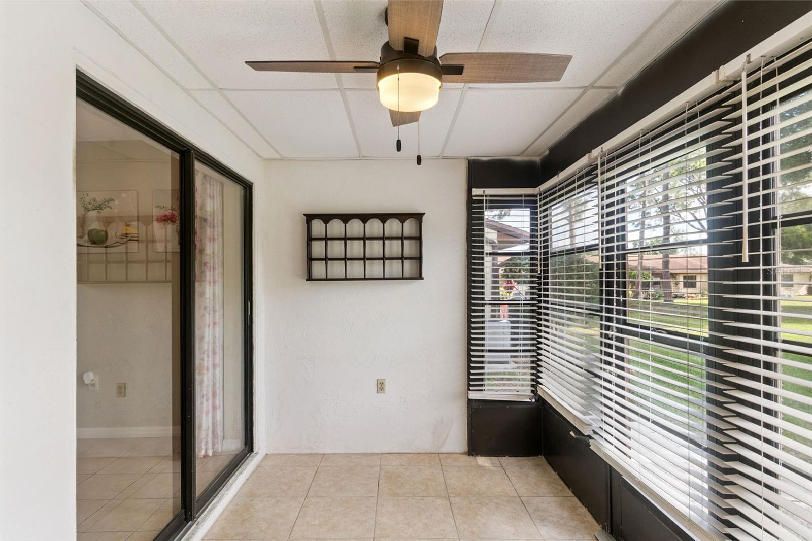 SUMMIT CHASE VILLAS PH 01 - Residential