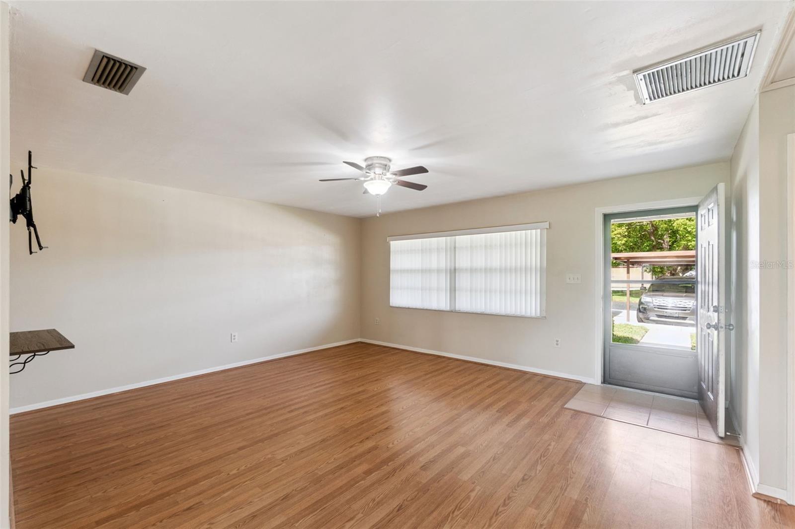 SUMMIT CHASE VILLAS PH 01 - Residential