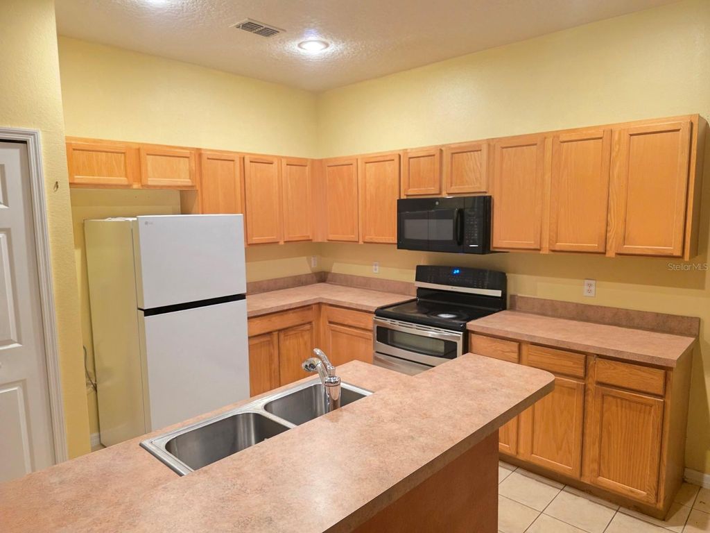 Photo of 2711 Star Grass Circle, Kissimmee, FL 34746 (MLS # S5142416)