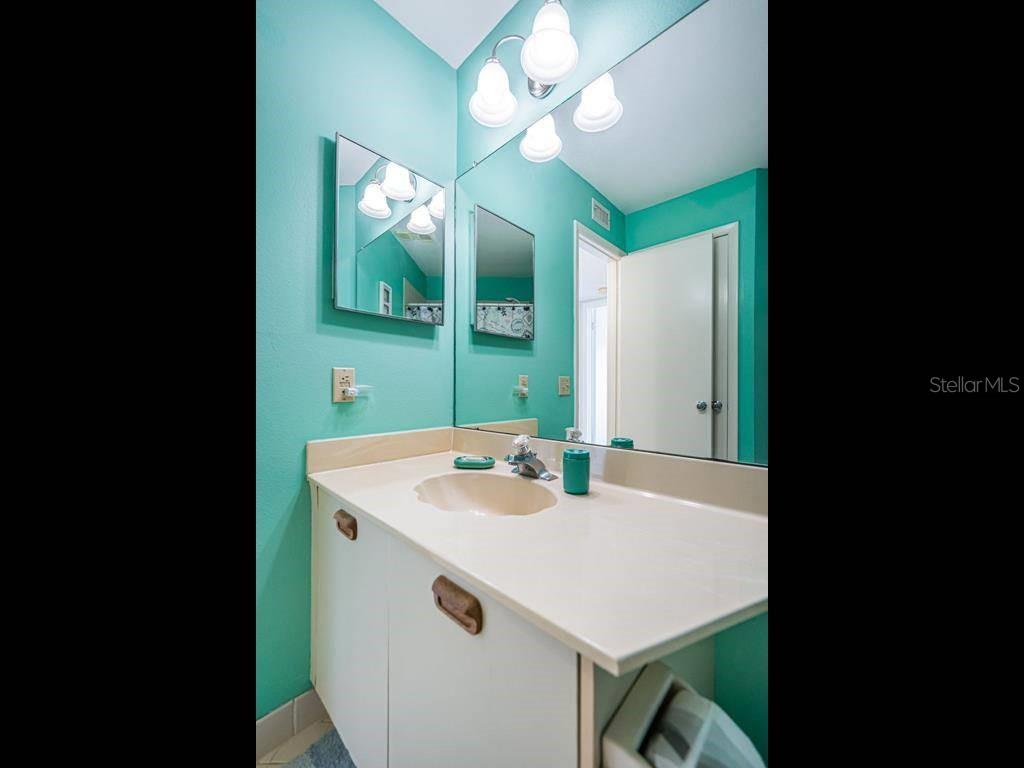 VISTA VERDE WEST - Residential Lease