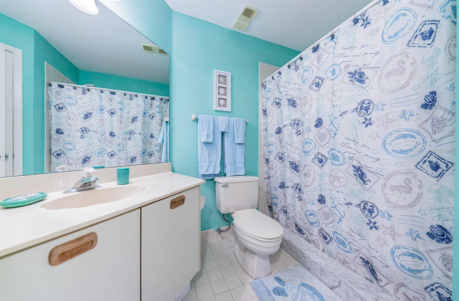 VISTA VERDE WEST - Residential Lease