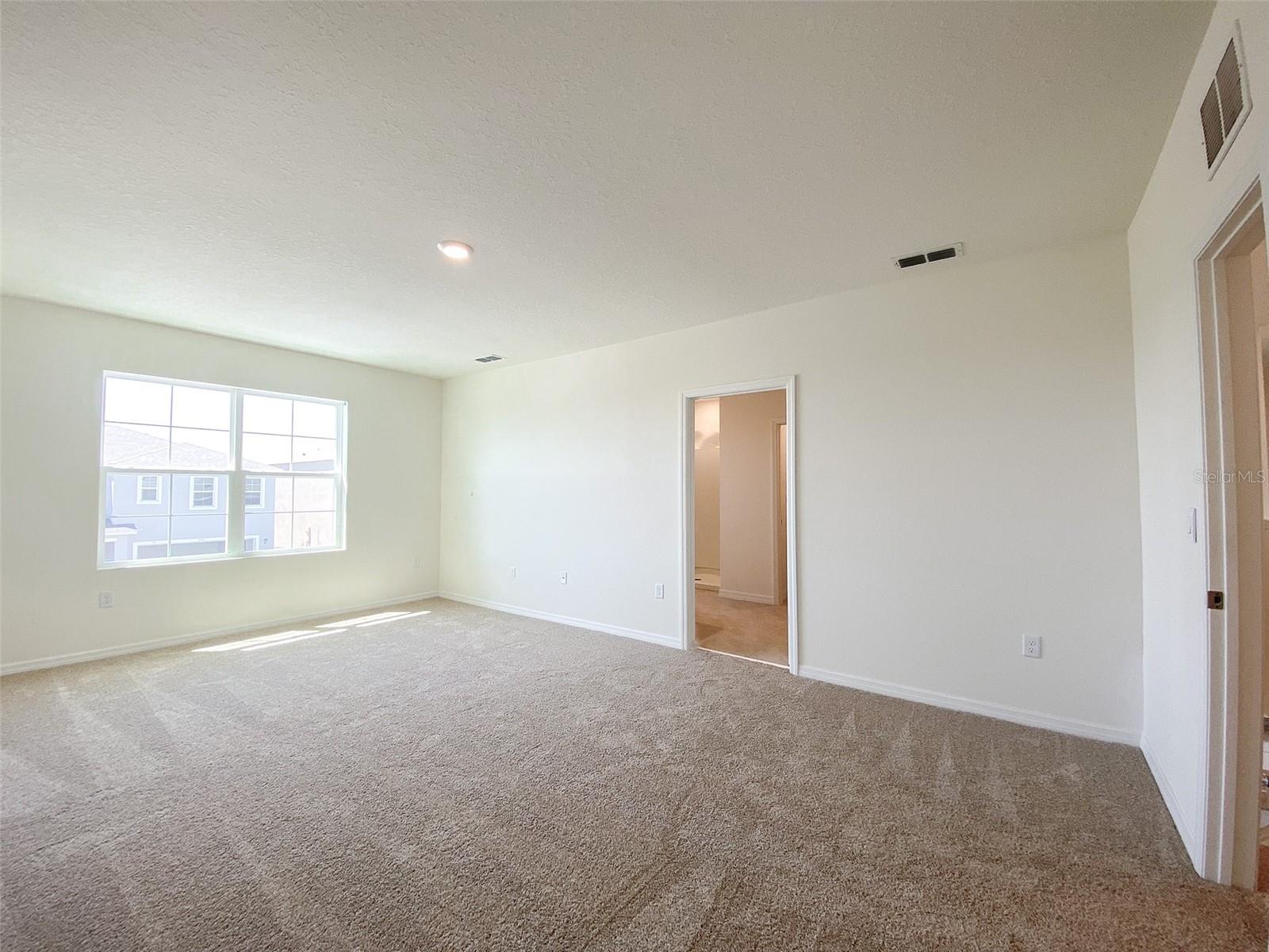 FOREST LAKE - Residential Lease