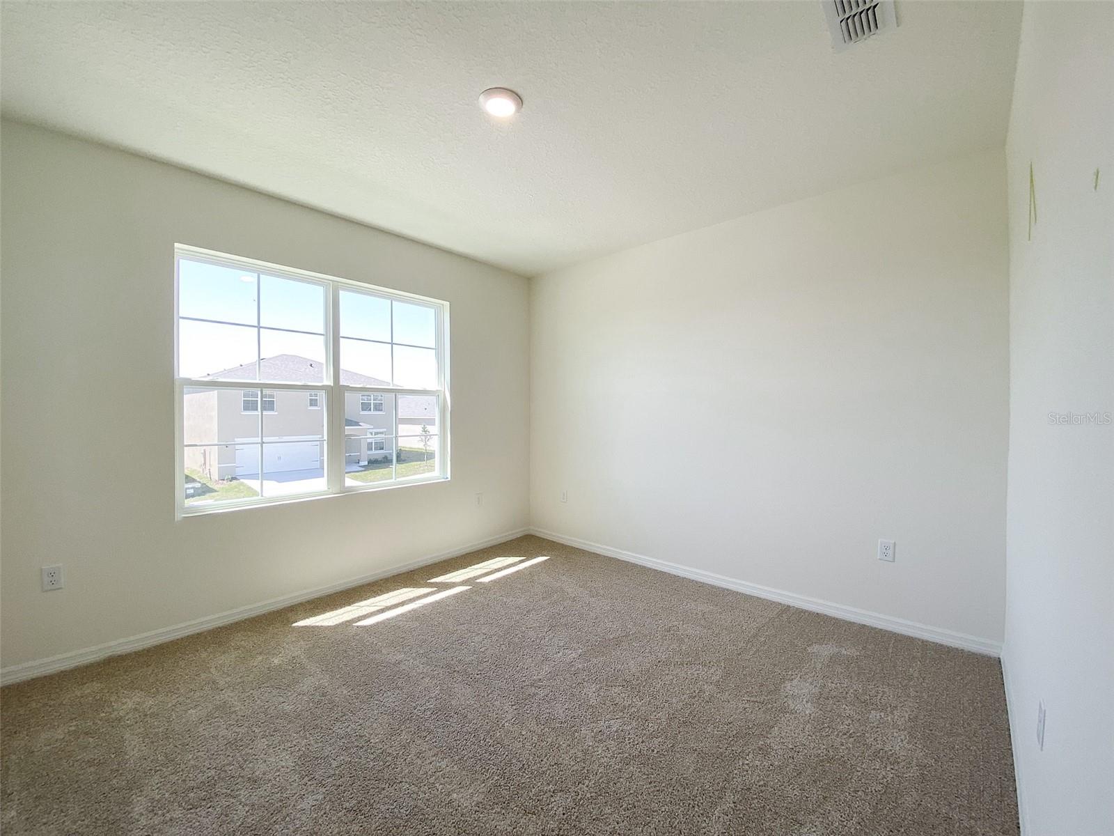 FOREST LAKE - Residential Lease