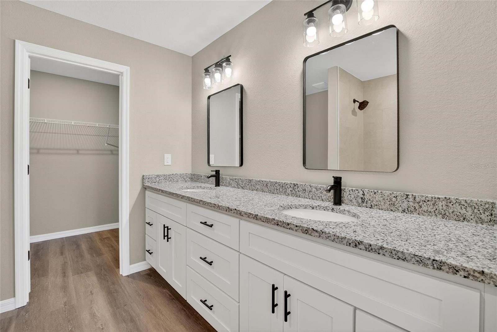 MOUNTAIN SUB - Residential