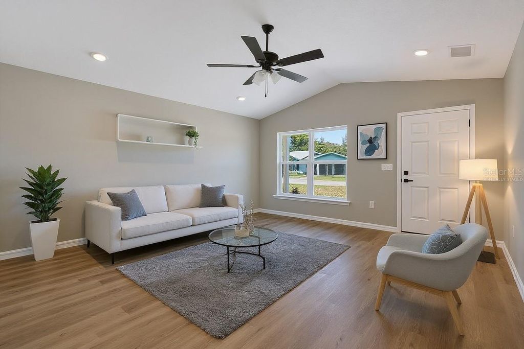 Photo of 718 Seminole Avenue S, Fort Meade, FL 33841 (MLS # L4956702)