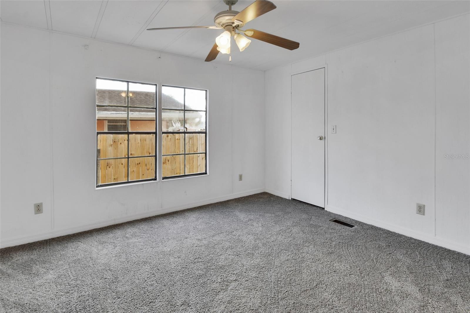 BIG TREE SHORES - Residential