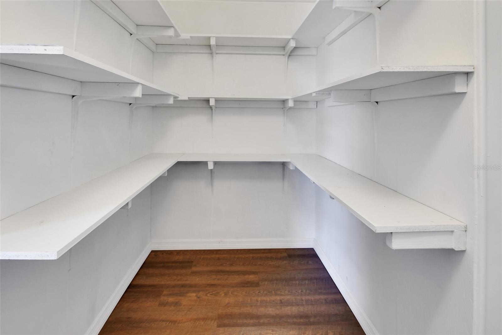 BIG TREE SHORES - Residential