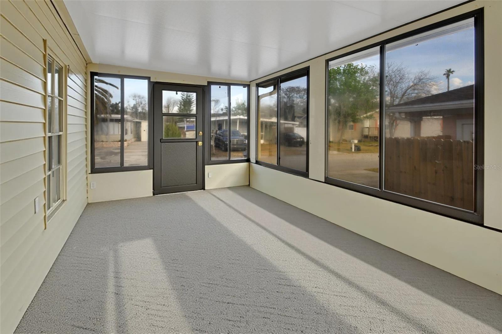 BIG TREE SHORES - Residential