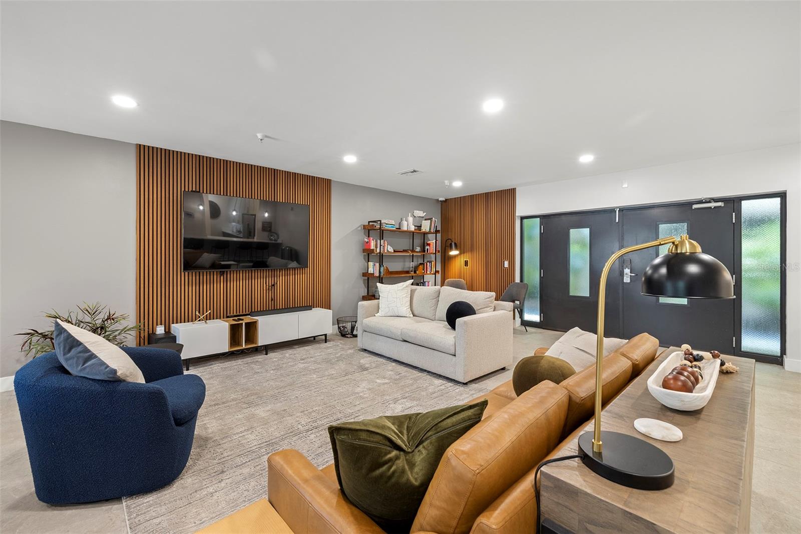 1010 CENTRAL CONDO - Residential Lease