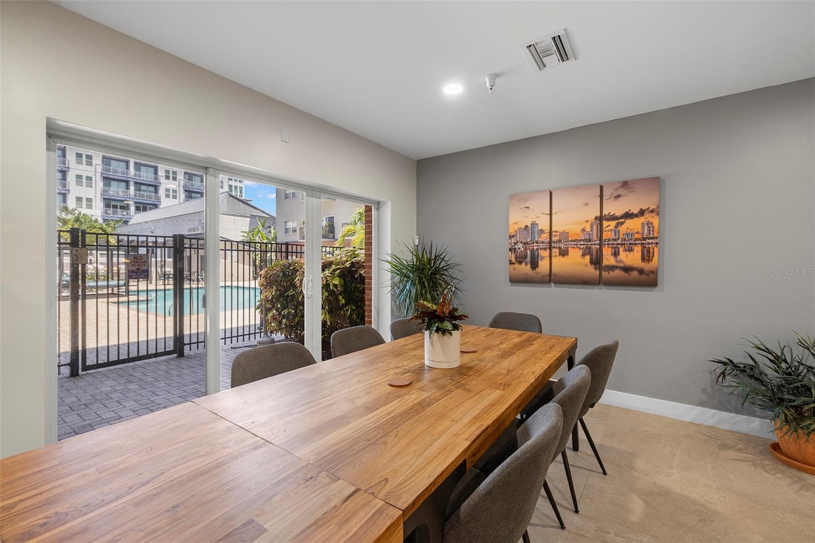 1010 CENTRAL CONDO - Residential Lease