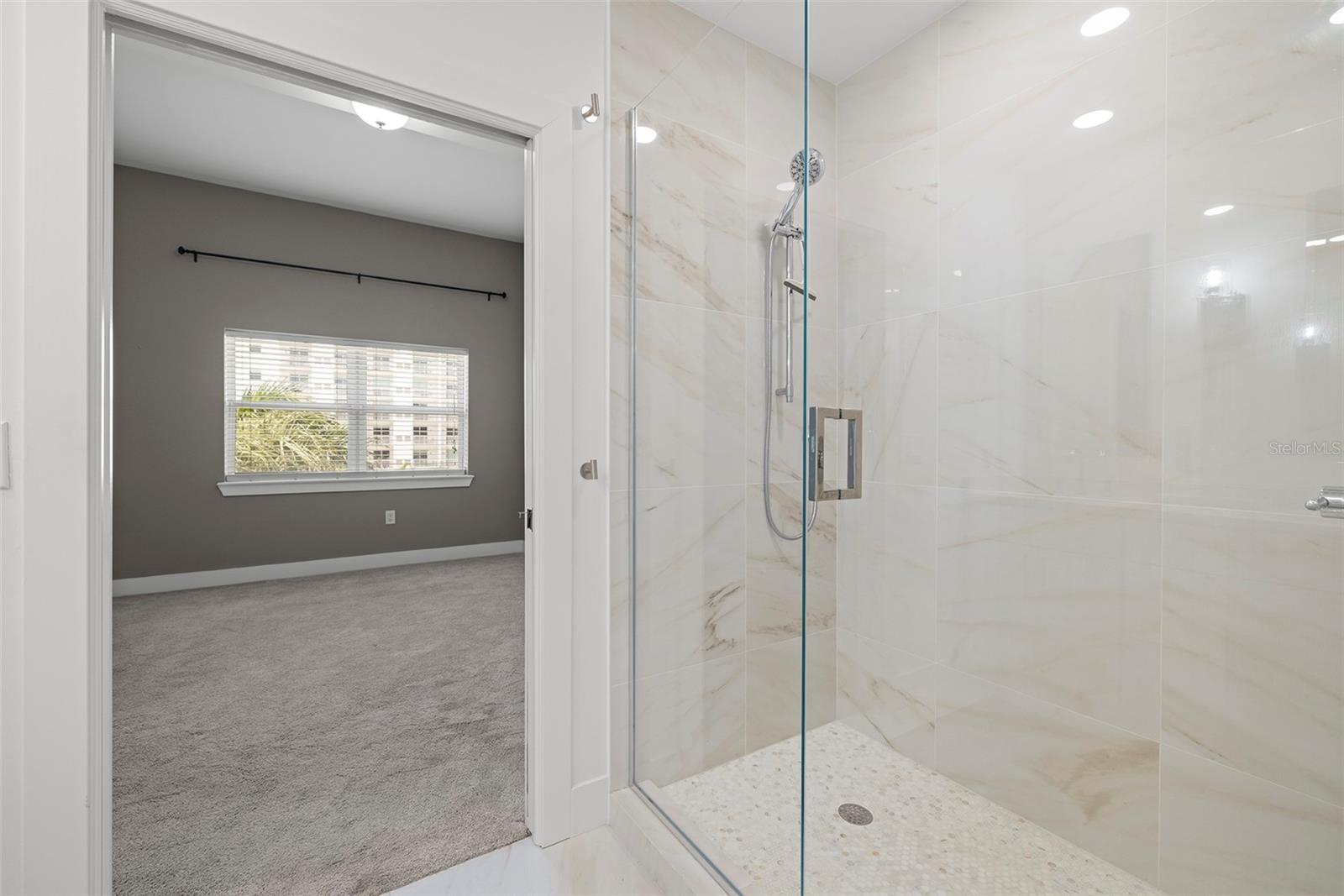 1010 CENTRAL CONDO - Residential Lease