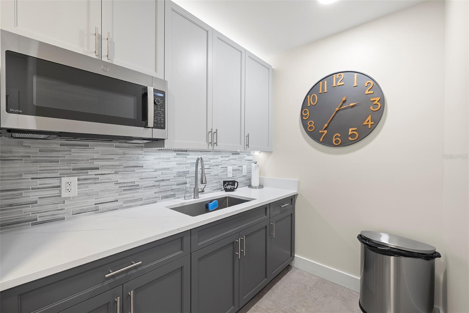 1010 CENTRAL CONDO - Residential Lease