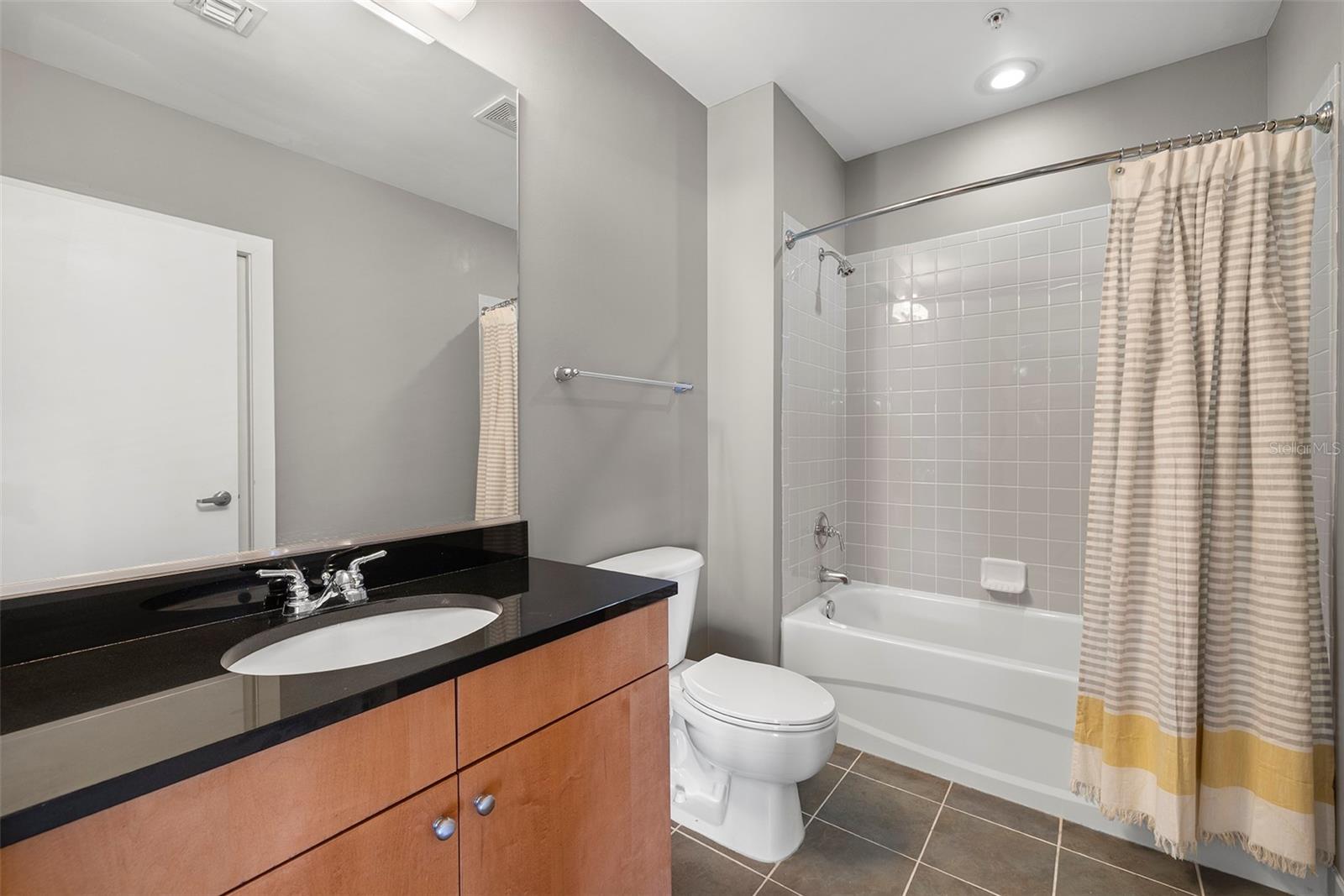 1010 CENTRAL CONDO - Residential Lease