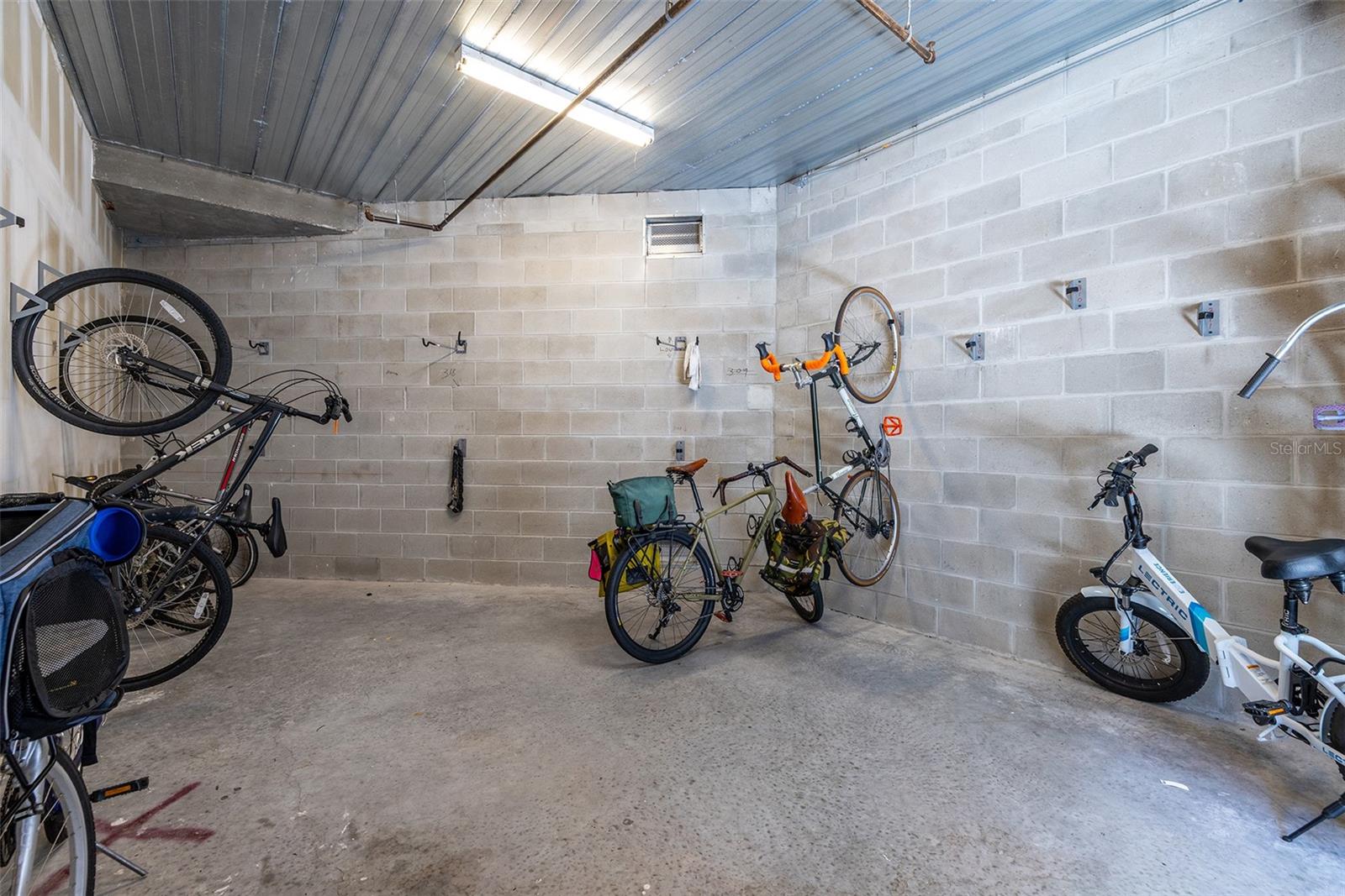 1010 CENTRAL CONDO - Residential Lease