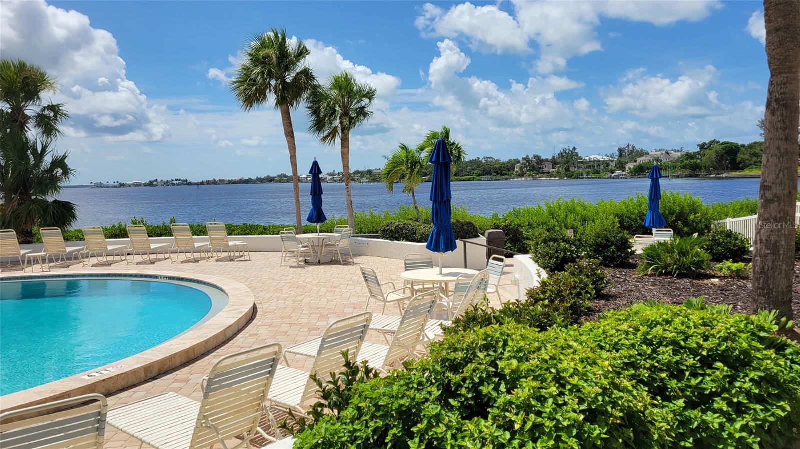 CASTEL DEL MARE - Residential Lease