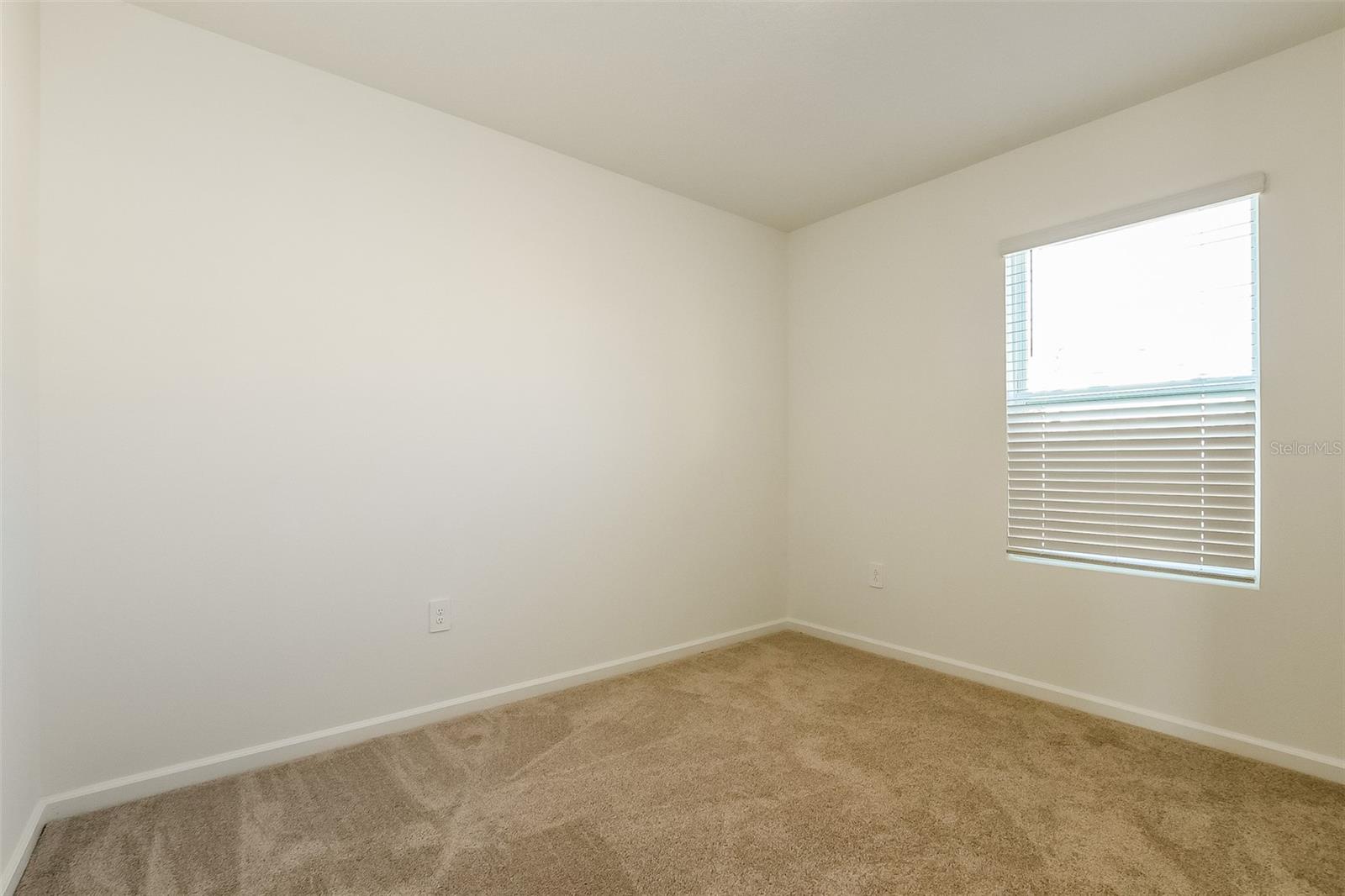 CROSSWINDS EAST PH 1 - Residential Lease