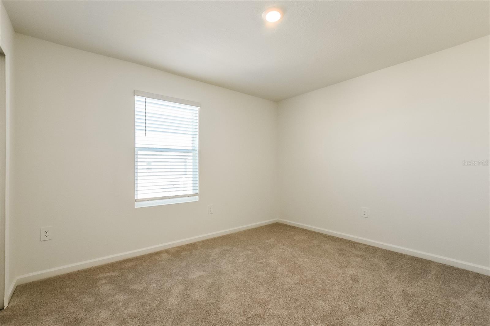 CROSSWINDS EAST PH 1 - Residential Lease