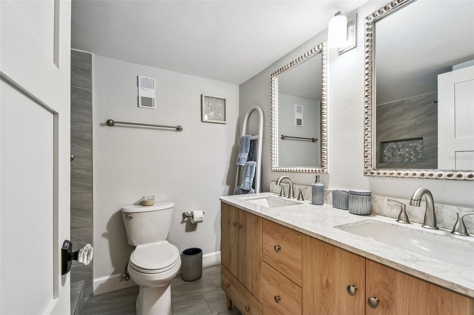 ROYAL STEWART ARMS - Residential Lease