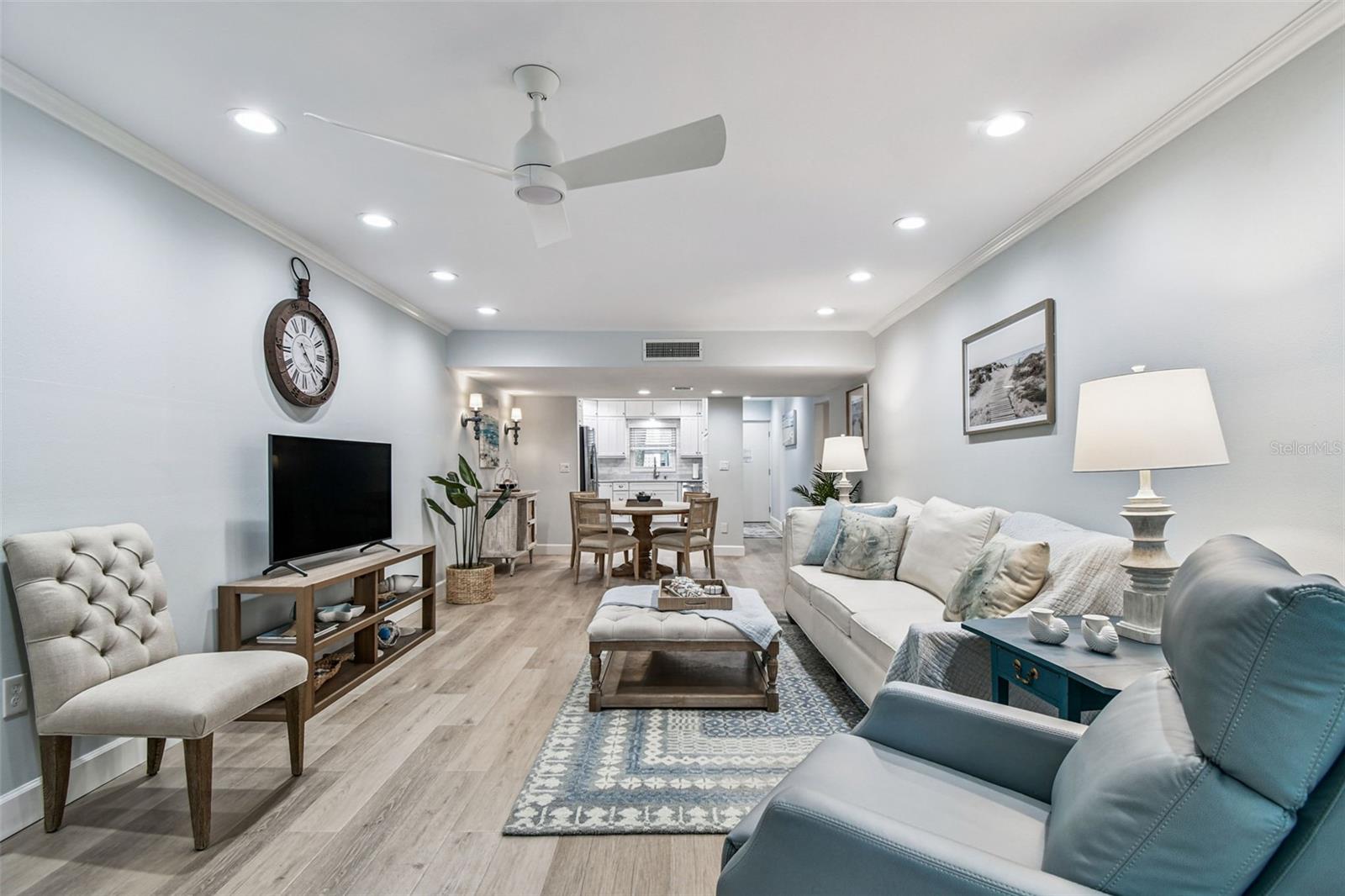 ROYAL STEWART ARMS - Residential Lease