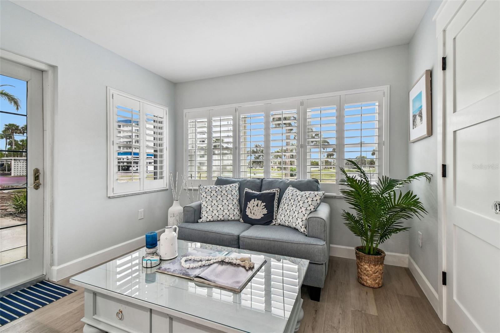 ROYAL STEWART ARMS - Residential Lease