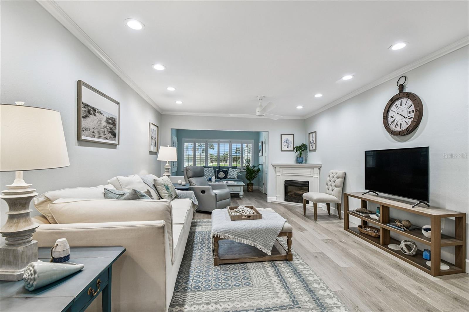 ROYAL STEWART ARMS - Residential Lease