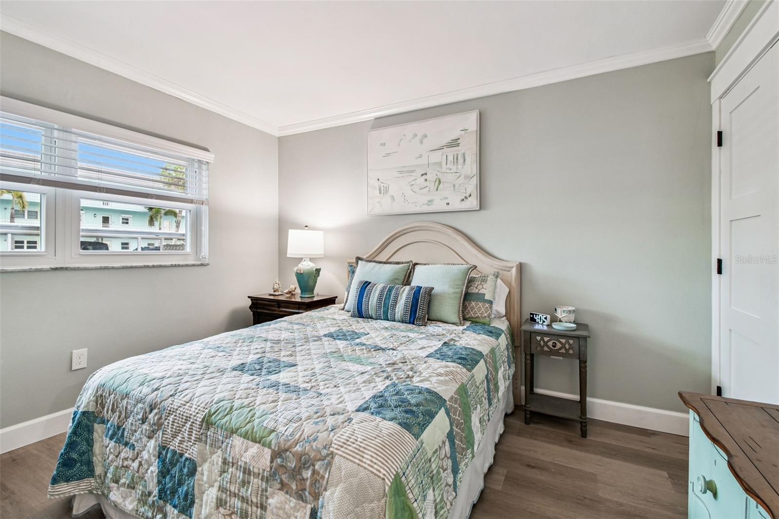 ROYAL STEWART ARMS - Residential Lease