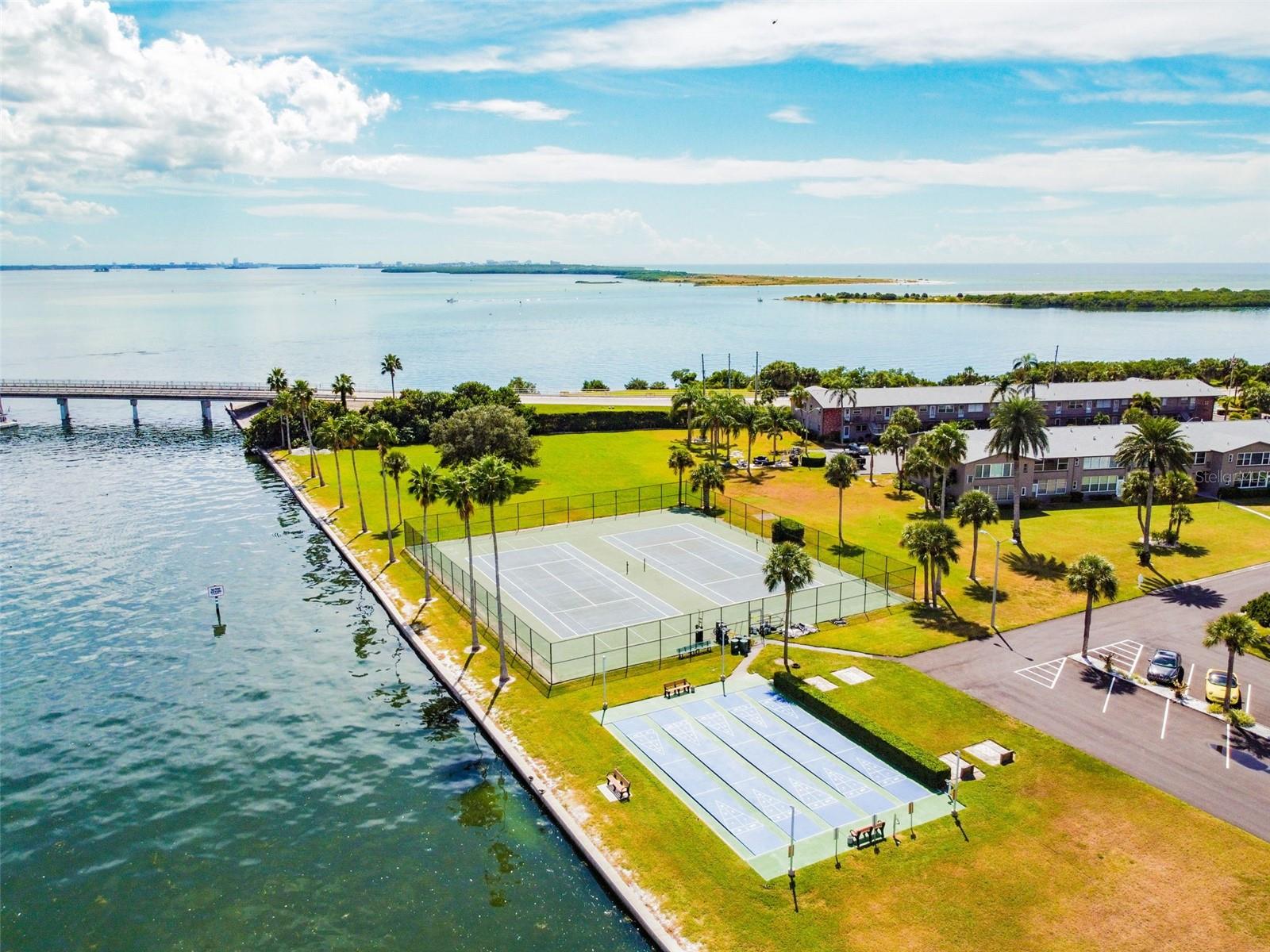 ROYAL STEWART ARMS - Residential Lease