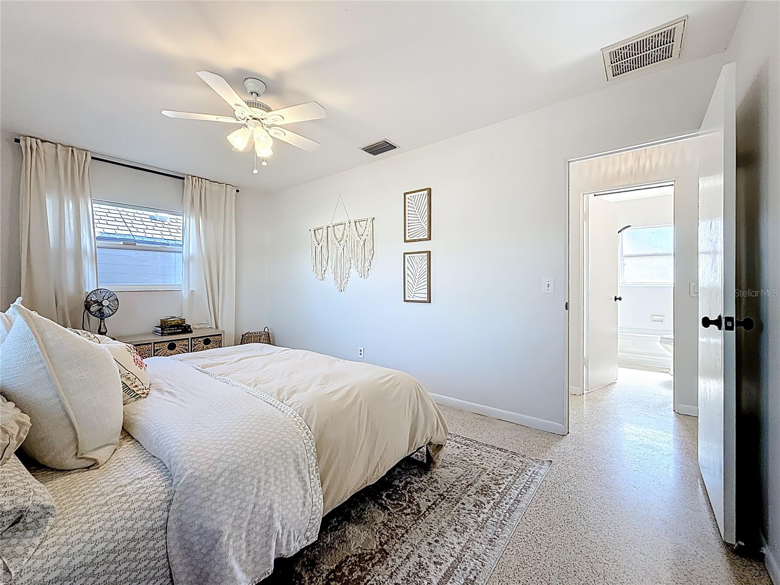 OAKHURST GROVES - Residential