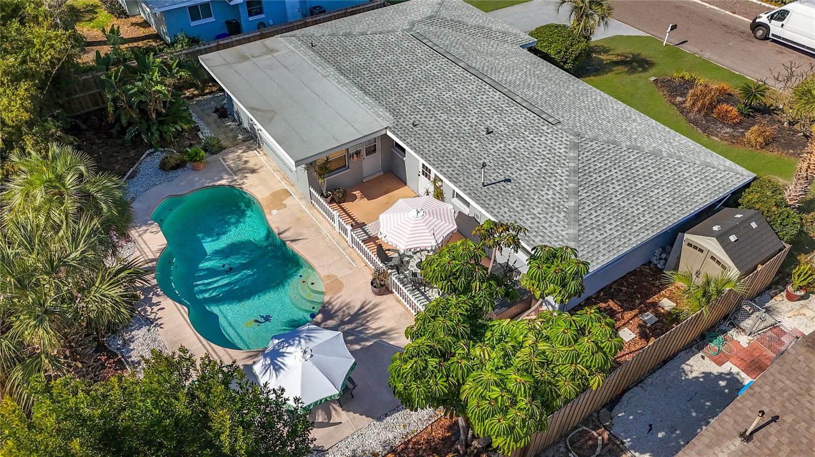 OAKHURST GROVES - Residential