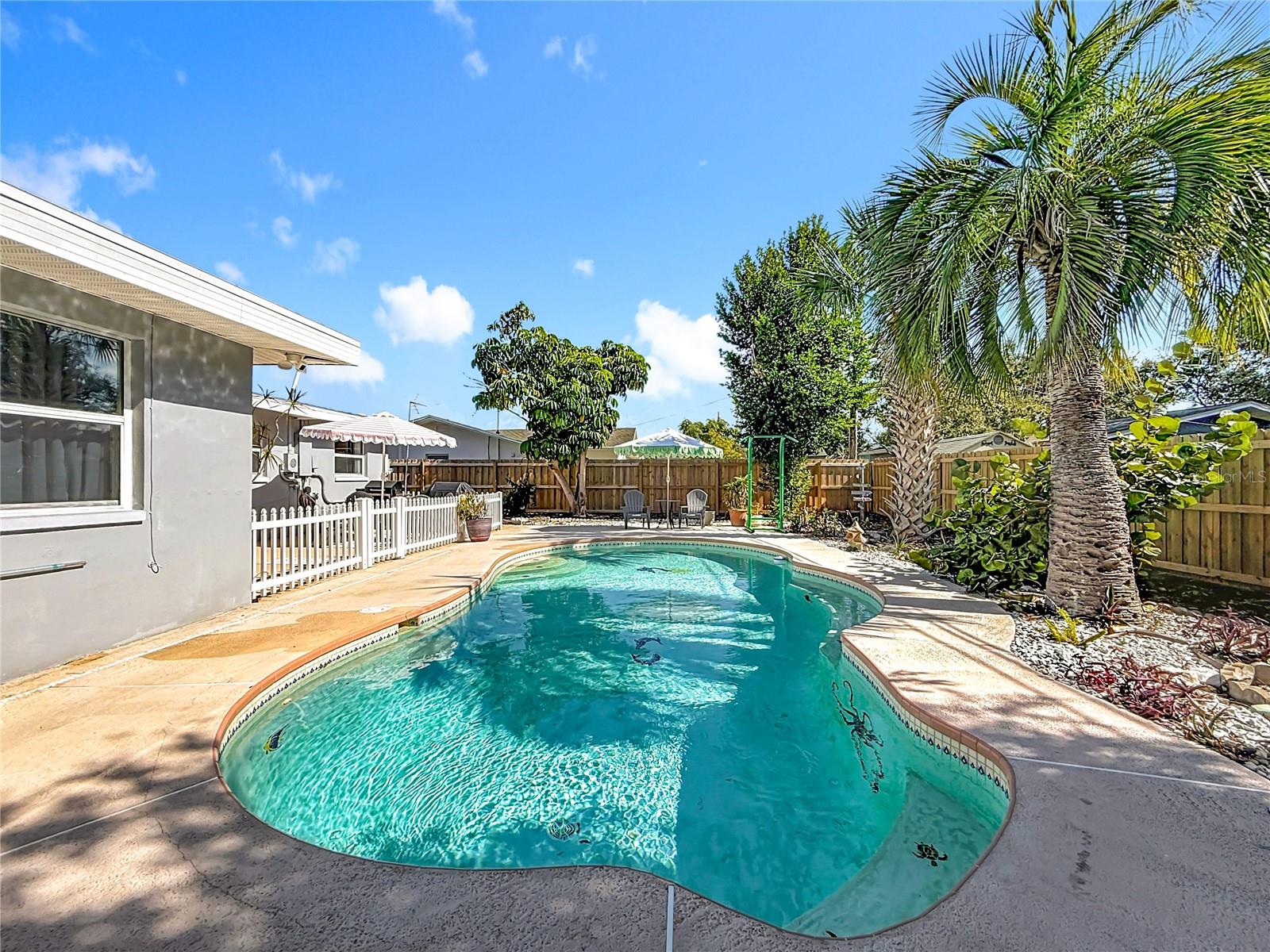 OAKHURST GROVES - Residential