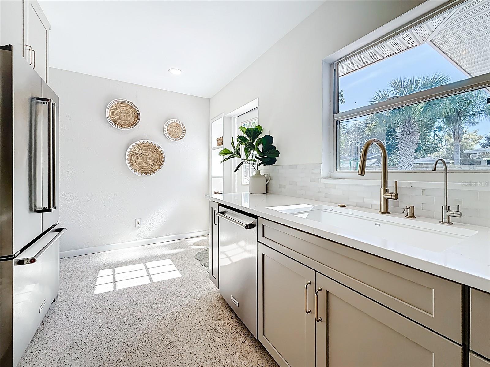 OAKHURST GROVES - Residential