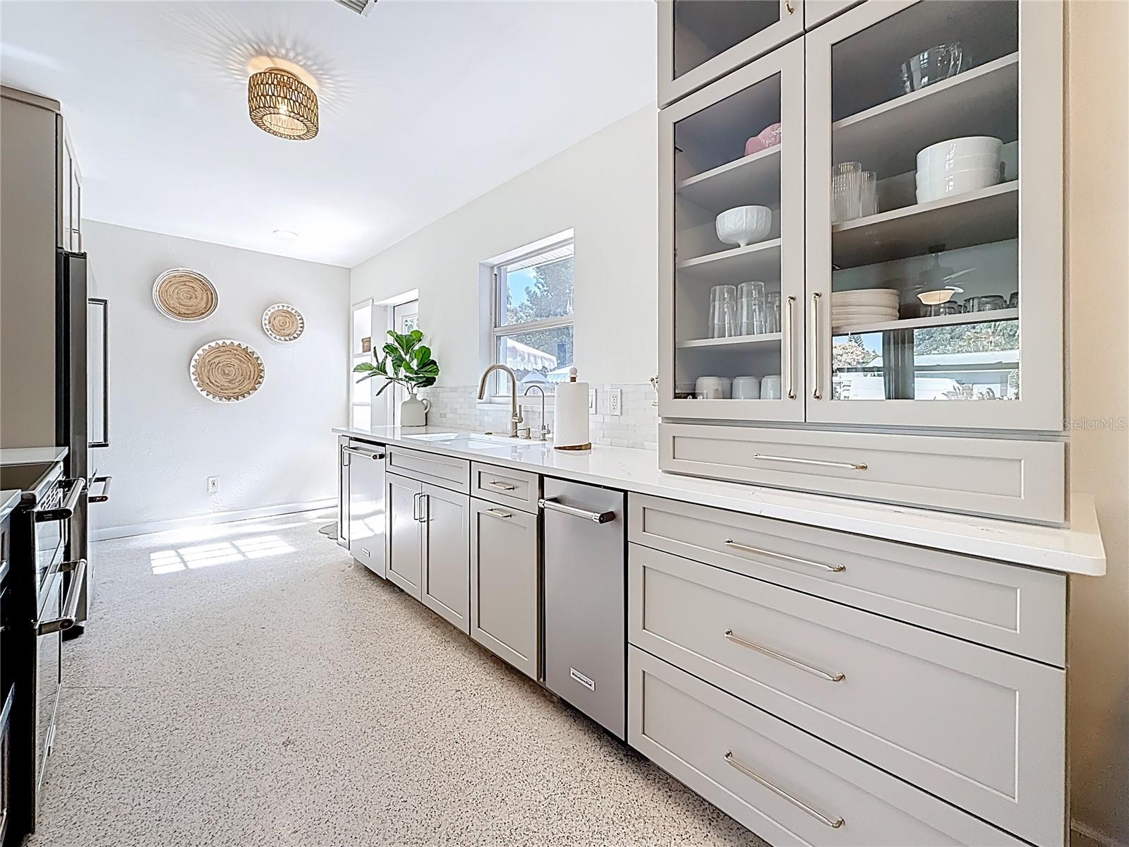 OAKHURST GROVES - Residential