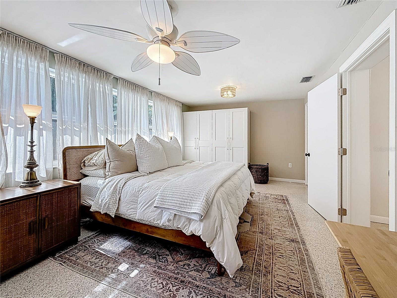 OAKHURST GROVES - Residential