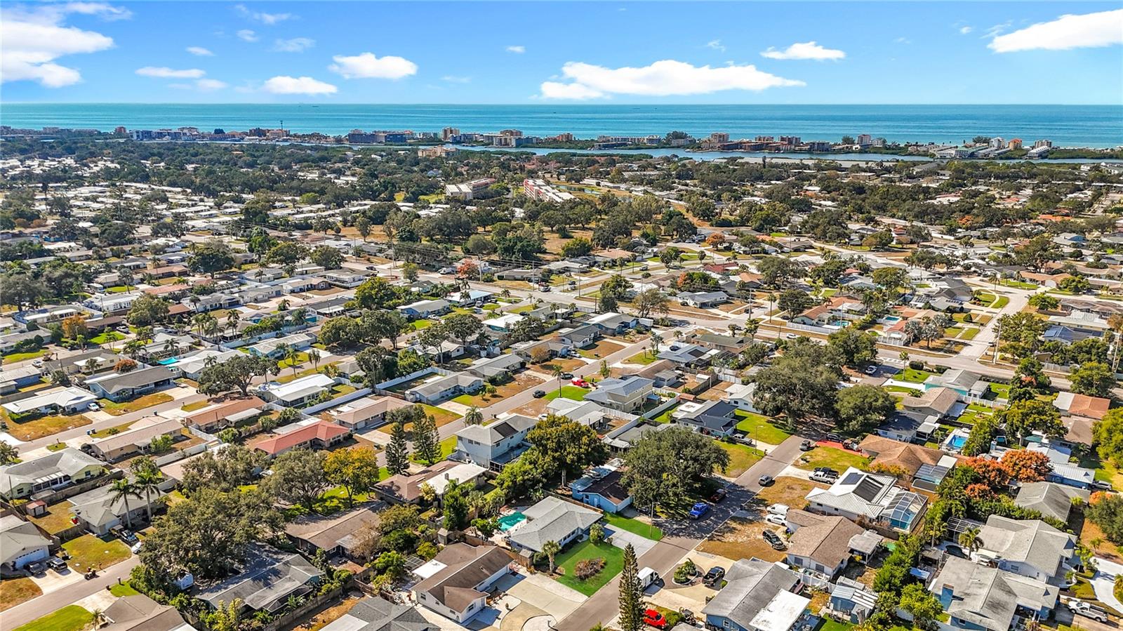 OAKHURST GROVES - Residential