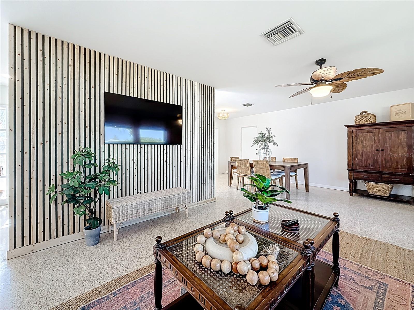 OAKHURST GROVES - Residential