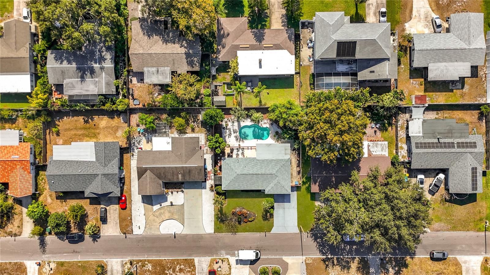 OAKHURST GROVES - Residential