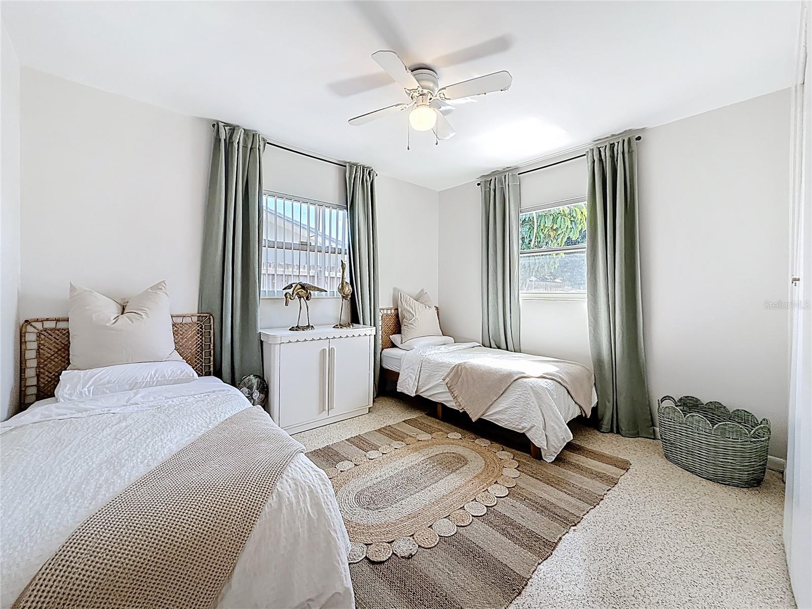 OAKHURST GROVES - Residential