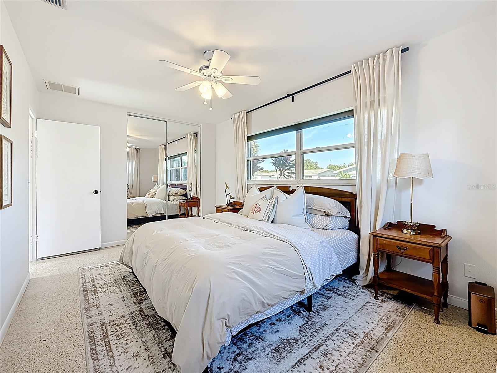 OAKHURST GROVES - Residential