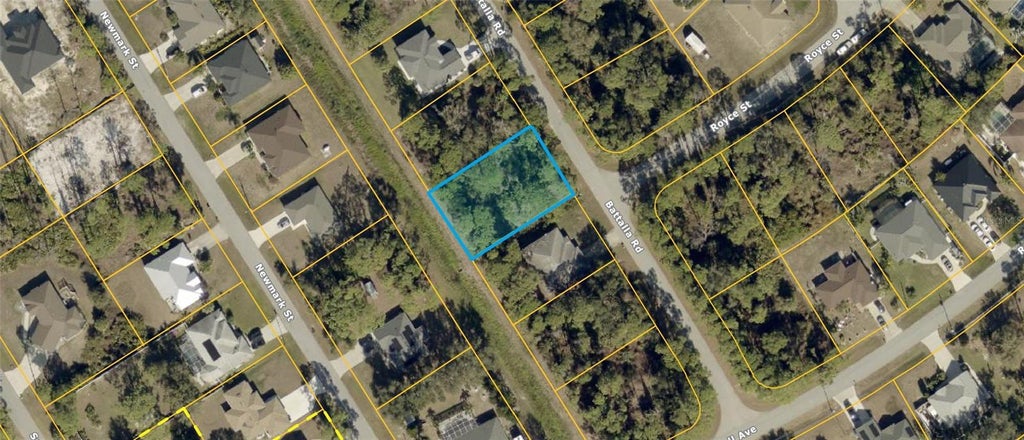 Photo of 31 Battalla Road, North Port, FL 34291 (MLS # C7532589)