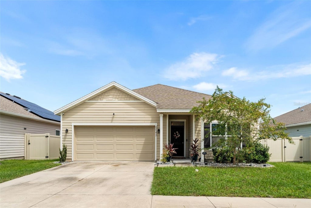Photo of 6043 SW 83rd Terrace, Gainesville, FL 32608 (MLS # GC543078)