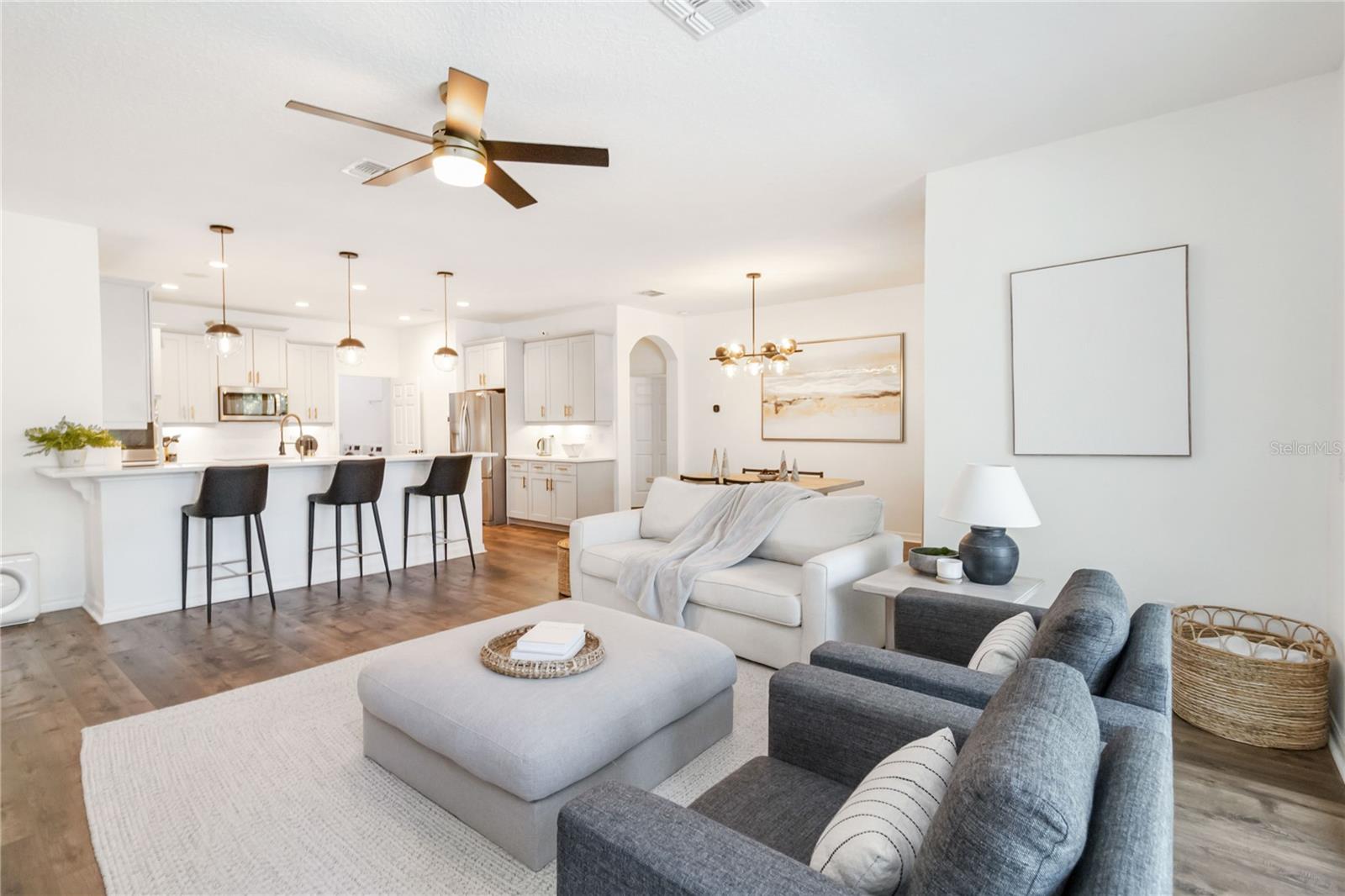 BROOKS COVE - Residential