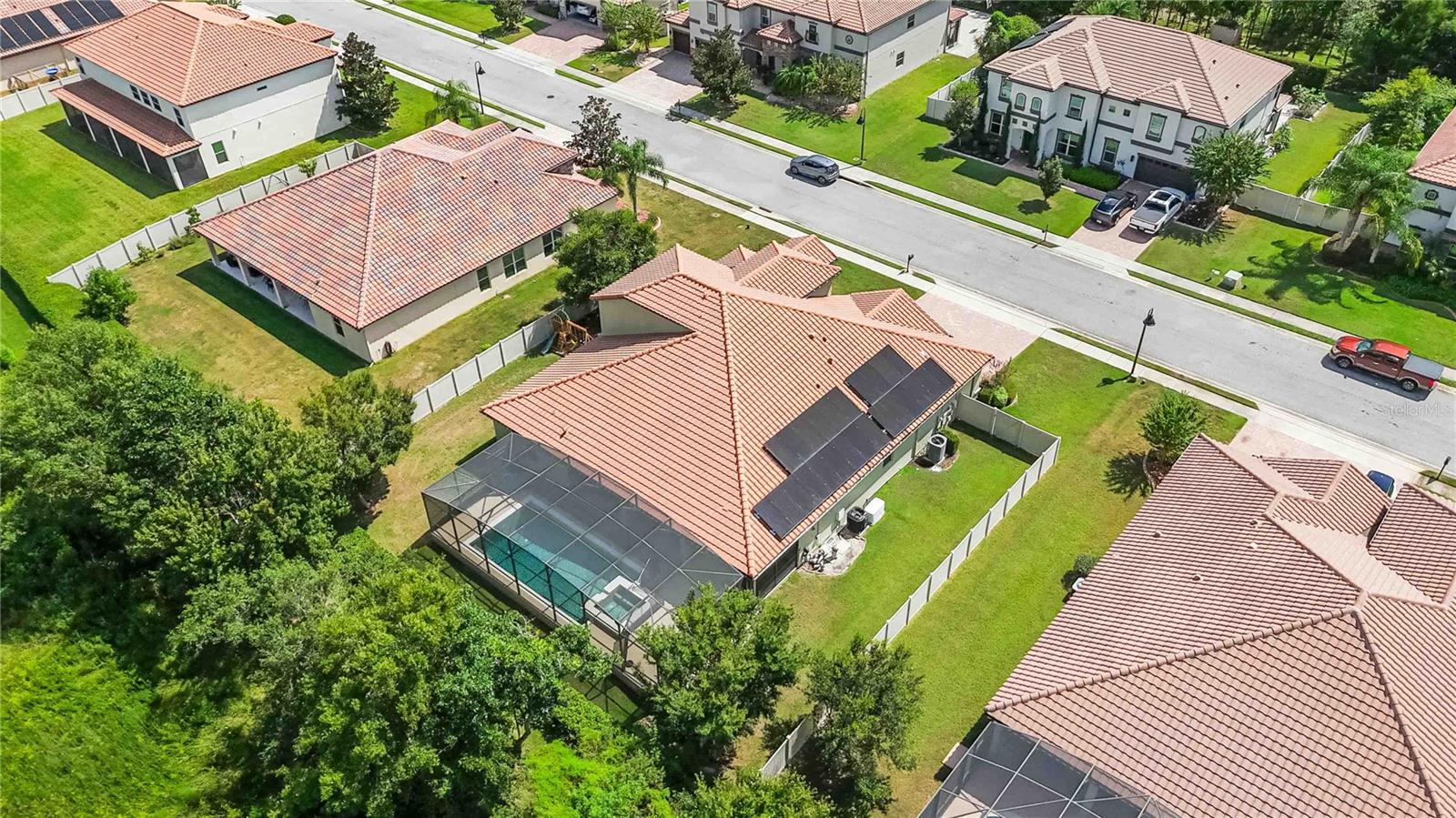 BROOKS COVE - Residential