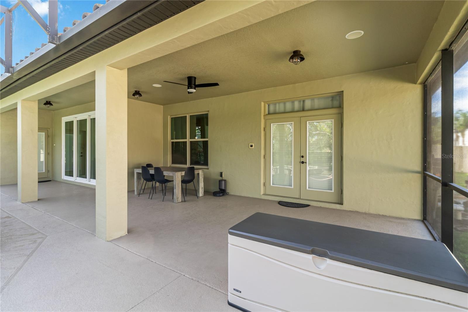 BROOKS COVE - Residential